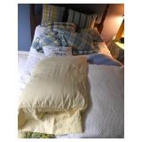 TWIN BED, ACCENT PILLOWS, BED SKIRT, PILLOWS