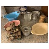 MUSIC BOX TEDDY AND TOY CHEST, MOLDS,