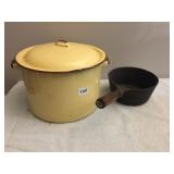 CAST IRON SAUCE POT NO. 8, MADE IN USA, LARGE