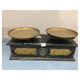 ANTIQUE BALANCE SCALE WITH FAUX MARBLE FINISH