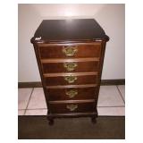 CHERRY QUEEN ANNE FILING CABINET, 17X18.5X31