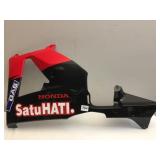 HONDA MOTORCYCLE PART, 31" LONG, PLASTIC