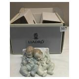 LLADRO IN OB LITTLE DREAMERS