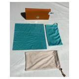 TIFFANY GLASS POUCH WITH CLEANING CLOTH AND TORY