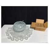 LE SMITH DAISY AND BUTTON 15 PC PUNCH SET WITH