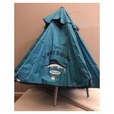 TOMMY BAHAMA BEACH UMBRELLA