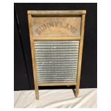 SUNNYLAND GALVANIZED WASH BOARD, COLUMBIA