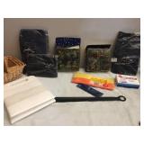 SHOPPING TOTES, MINI COOLER BAG, BASKETS, ETC