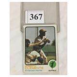 1973 TOPPS #50 ROBERTO CLEMENTE CREASE AT MIDDLE