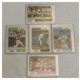 FIVE DIFFERENT 1975 TOPPS BASEBALL STAR AND HALL