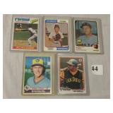 5 - DIFFERENT 1970S HALL OF FAMERS INCLUDING