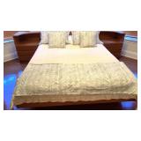 LIGHT WEIGHT DOWN COMFORTER AND PILLOWS