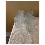 GLASS BOWLS, 6 MUGS