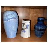 ITALY BLUE GLAZED PITCHER 7.5", 7" SIGNED FLOWER