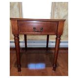 SIDE TABLE CHERRY 1 DRAWER 26" H X 24" X 21" W
