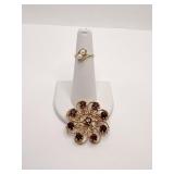 14K GARNET FLOWER DESIGN PIN AND SZ. 4 PEARL RING