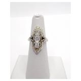 18K ANTIQUE GOLD 3 DIAMONDS _APPROX .80 CT