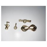 18K GOLD BOW PIN, HORSESHOE PIN, TEAPOT AND SUN