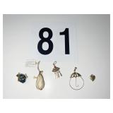 14KT CHARMS FISH, UMBRELLA, HEART 3.7 DWT PIECE