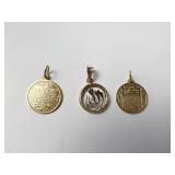 18K CHARMS/PENDANTS INCLUDING ISLAM VERSUS 6.34
