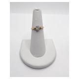 14K RING OLD CUT .65 TW DIAMOND CENTER SZ. 6 -