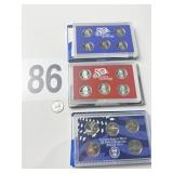 10K GOLD S RING W/ GOLD STONES, 10KT RING W/