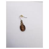 BROWN STONE PIERCED EARRING
