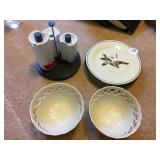 4 MATCHING LENOX DUCK PLATES, 2 HEART AND ROSE