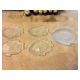 GLASS FISH SERVING PLATE WITH 4 MATCHING LUNCH