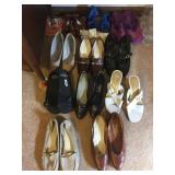 LADIES SHOES APPROX SZ 8