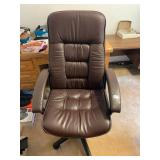 BROWN EXECUTIVE OFFICE CHAIR WITH ARMS AND