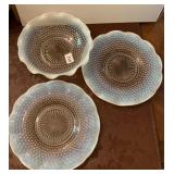 HOBNAIL WITH FLUTED EDGE SERVING BOWL AND 2