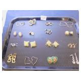 GROUP OF SIXTEEN MATCHED PAIRS EARRINGS GOLD