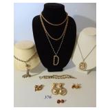 NECKLACES GOLD TONE, TROPICAL SCENE NECKLACE