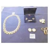 BOXED GOLD TONE BOW EARRINGS, TWO TRIFARI PINS,