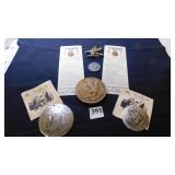 TWO NATALE METAL ORNAMENTS DISCOVERY 500 AND