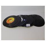GROUP OF 30 45 RPM RECORDS INCLUDING MONSTER MASH
