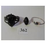 RING AND MATCHING BRACELET WITH SMALL SILVERTONE