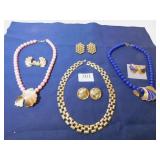 PINK AND BLUE BEADED NECKLACE WITH PENDANT AND