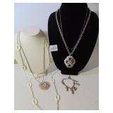 TRIFARI SILVER TONE PENDANT NECKLACE, SILVER TONE