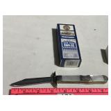 NEW YORK KNIFE CO PEARL HANDLE, HB811 PEARL
