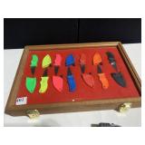 7 KNIVES IN CASE 2" BLADES