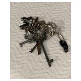RING OF KEYS INCLUDING SKELETON AND OTHER UNUSUAL