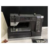 VIKING HUSQVARNA 980 SEWING MACHINE IN CASE WITH