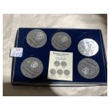 SIGNED WENDALL AUGUST ORNAMENTS HOLLY BELLS