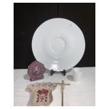MILKGLASS PEDESTAL CAKE DISH, BATT OPER CLOCK,