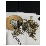 HEAVY LAMP CHAINS, BASKET
