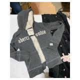 ABERCROMBIE L HOODIE, ANIMAL PRINT FABRICK,