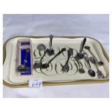 GROUP OF COLLECTOR SPOONS