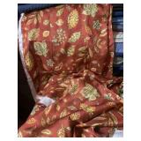 TABLE CLOTHES 2 MATCHING AND LIME GREEN